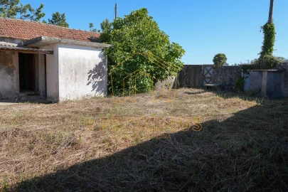 Moradia T2 para Venda em Ferreira-A-Nova