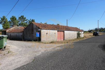 Moradia T2 para Venda em Ferreira-A-Nova