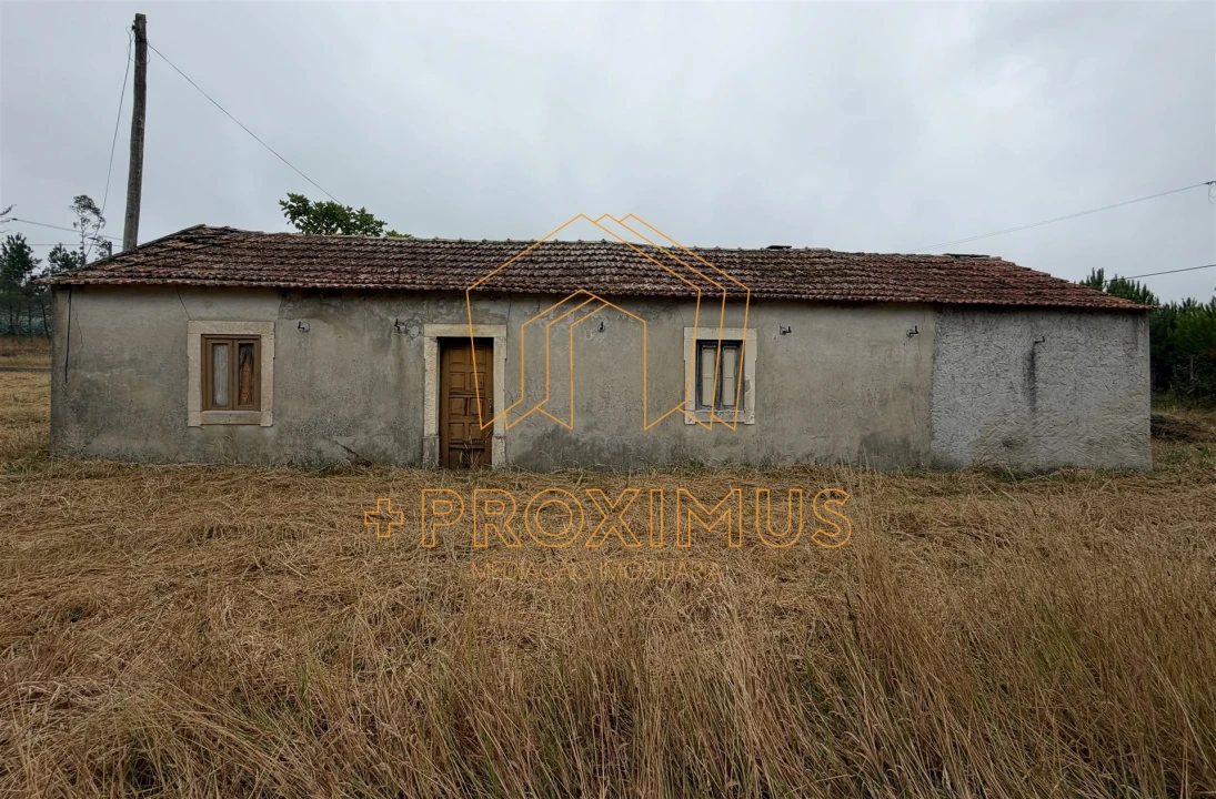 Moradia T2 para Venda em Ferreira-A-Nova Foto 1