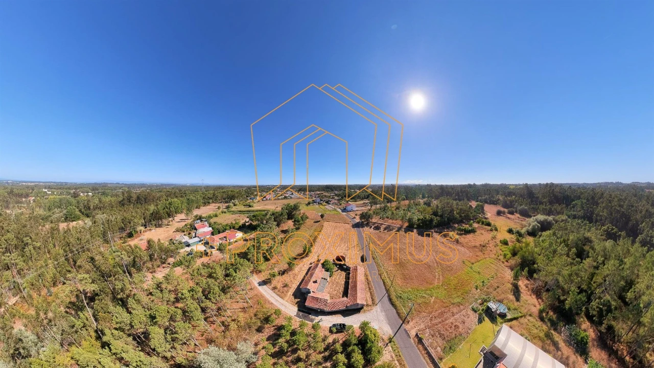 Moradia T2 para Venda em Ferreira-A-Nova Foto 3