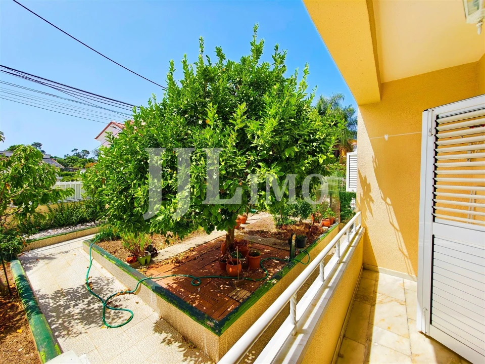 Moradia T3 para Venda em Laranjeiro e Feijó Foto 19
