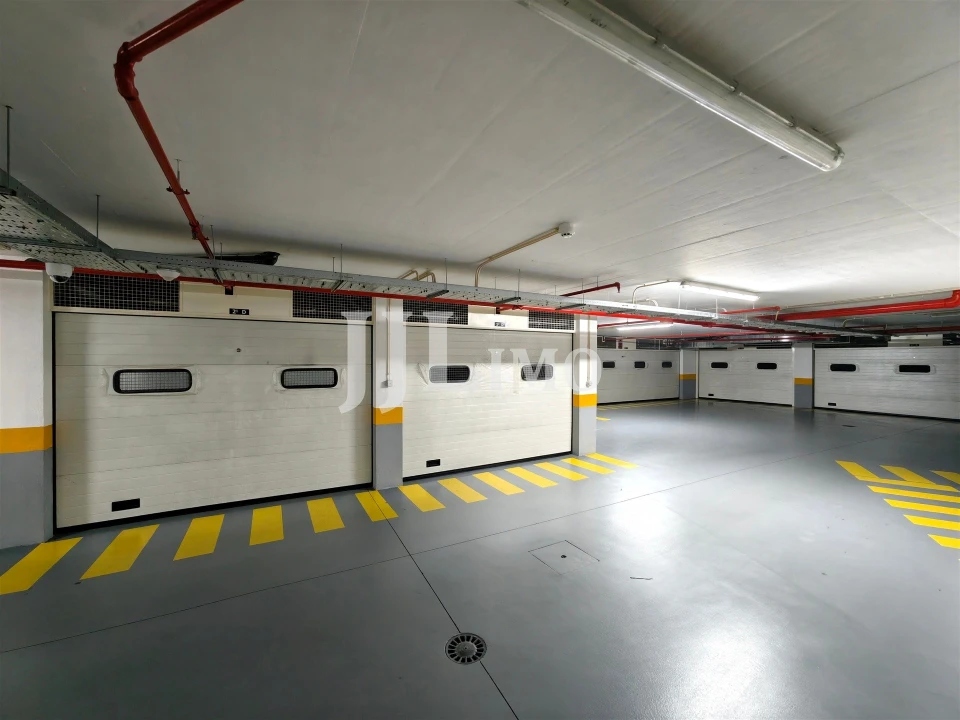 Apartamento T2 para Arrendamento em Lumiar Foto 23