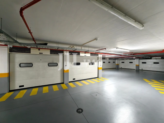 Apartamento T2 para Arrendamento em Lumiar Foto 23