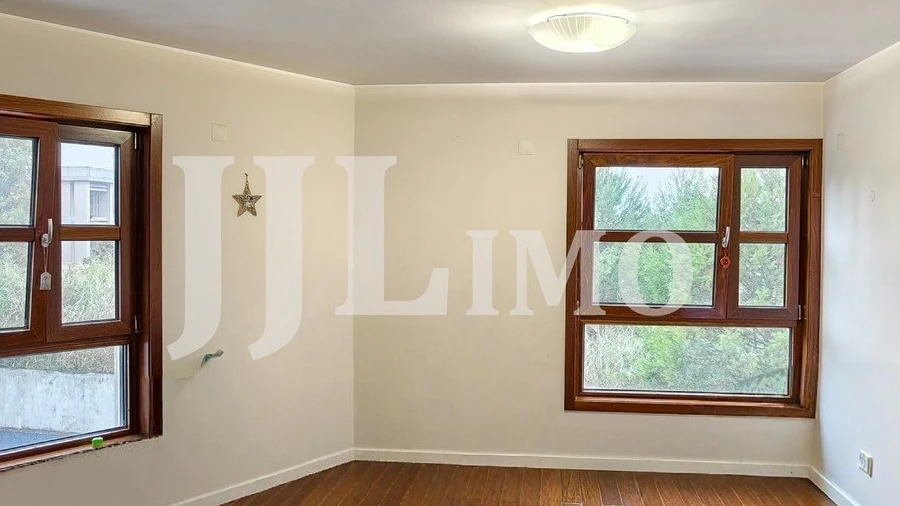 Apartamento T2 para Arrendamento em Lumiar