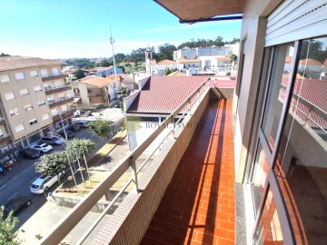 Apartamento T3 para Venda em Fânzeres e São Pedro da Cova