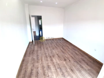 Apartamento T3 para Venda em Fânzeres e São Pedro da Cova
