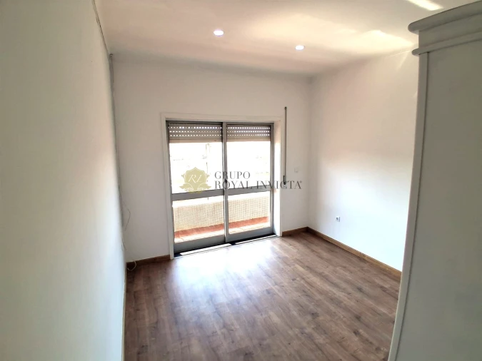 Apartamento T3 para Venda em Fânzeres e São Pedro da Cova Foto 21