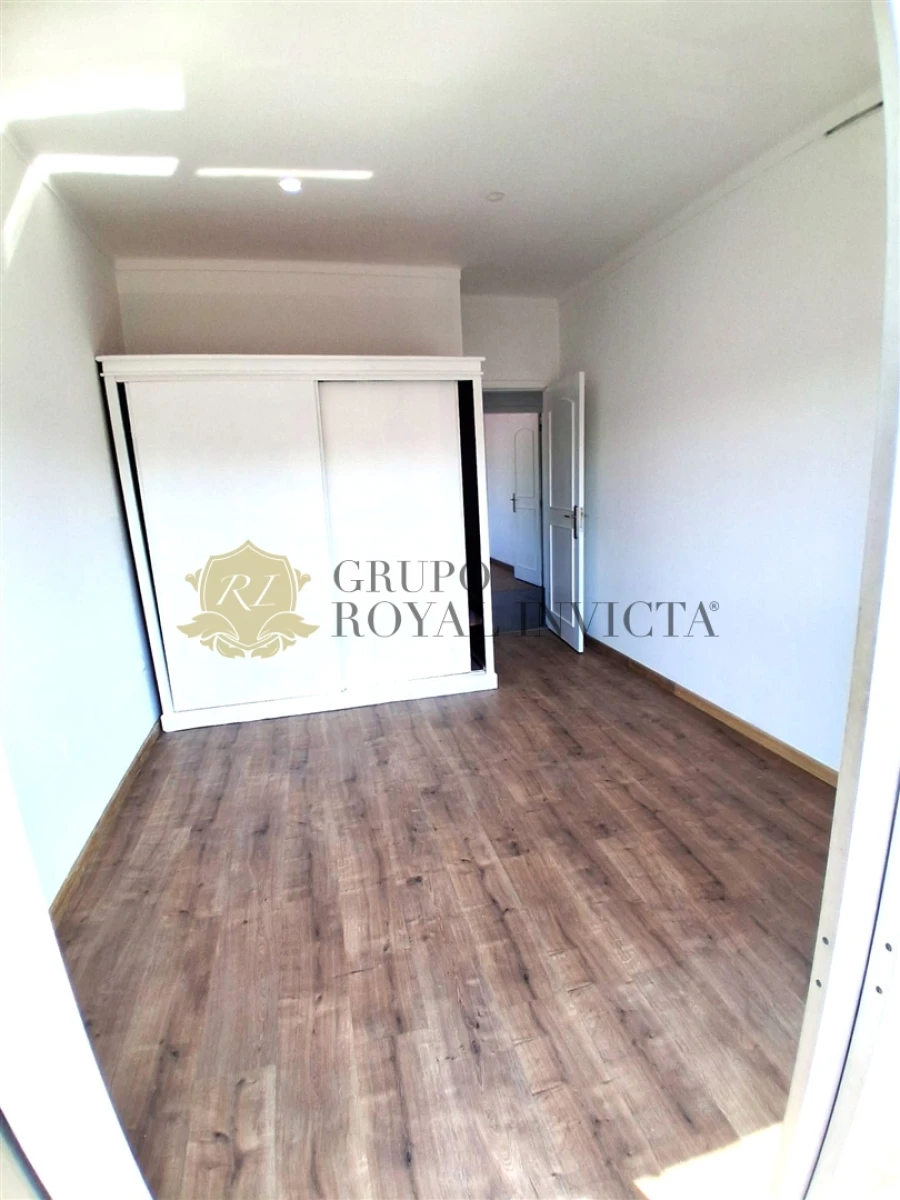 Apartamento T3 para Venda em Fânzeres e São Pedro da Cova Foto 14