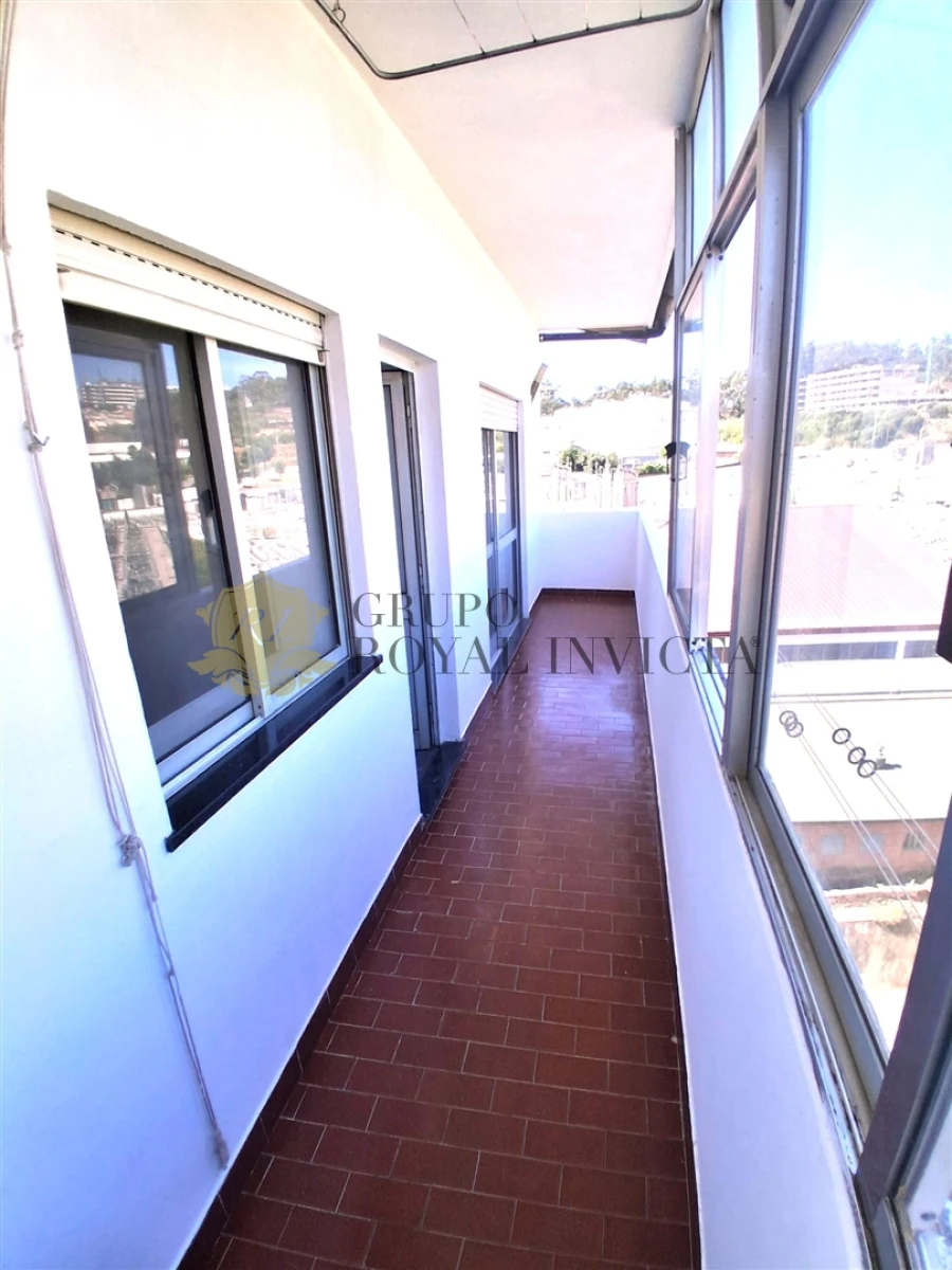 Apartamento T3 para Venda em Fânzeres e São Pedro da Cova Foto 10