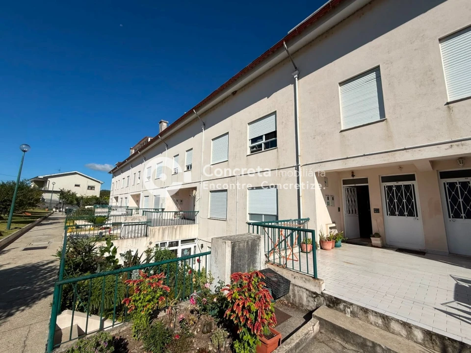 Apartamento T1 para Venda em Arcozelo Foto 8