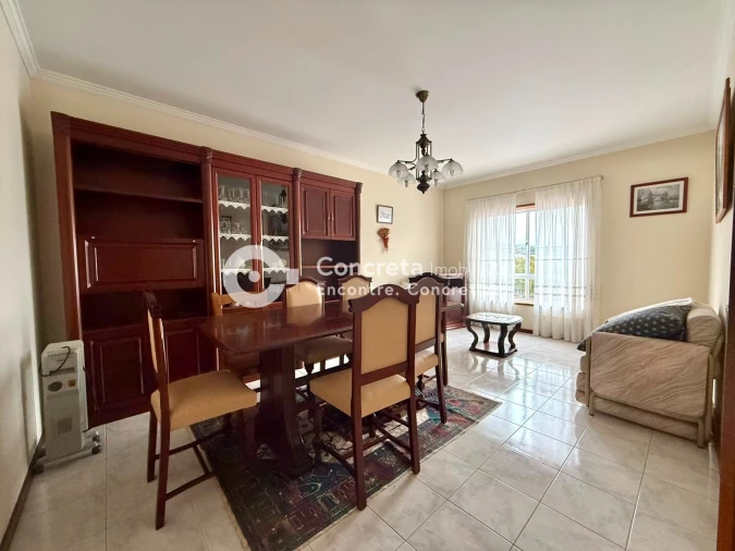 Apartamento T1 para Venda em Arcozelo Foto 2