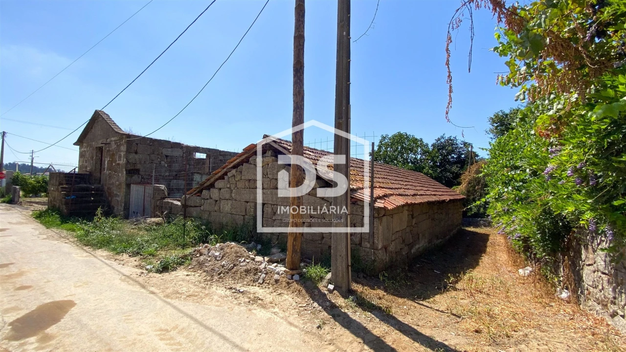 Quinta T2 para Venda em Airães Foto 18