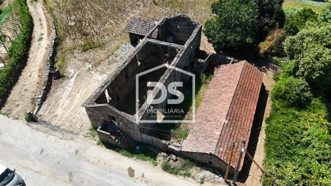 Quinta T2 para Venda em Airães