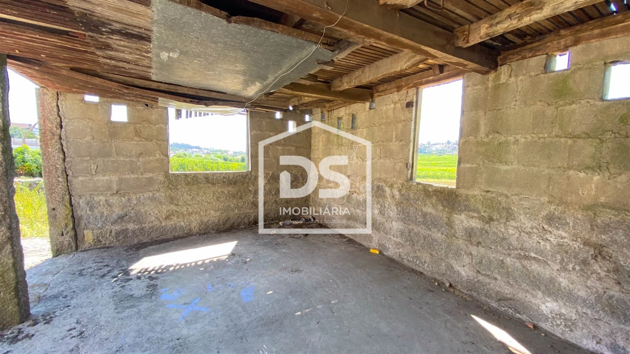 Quinta T2 para Venda em Airães Foto 23