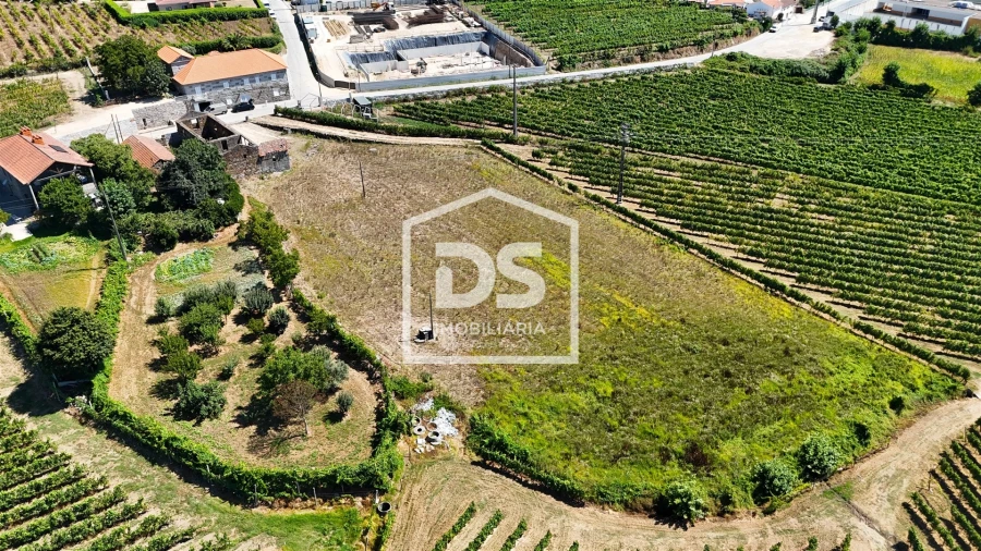 Quinta T2 para Venda em Airães Foto 8