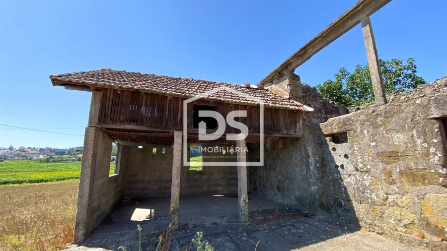 Quinta T2 para Venda em Airães Foto 21