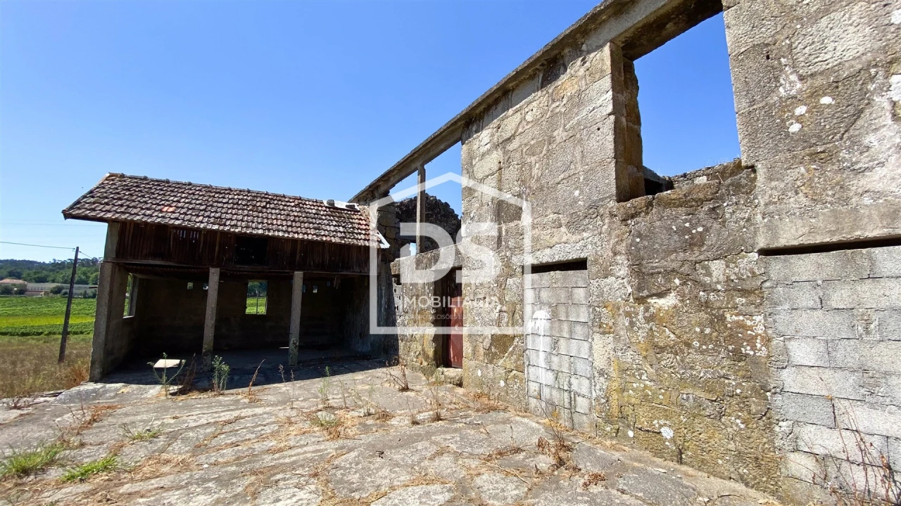 Quinta T2 para Venda em Airães Foto 20