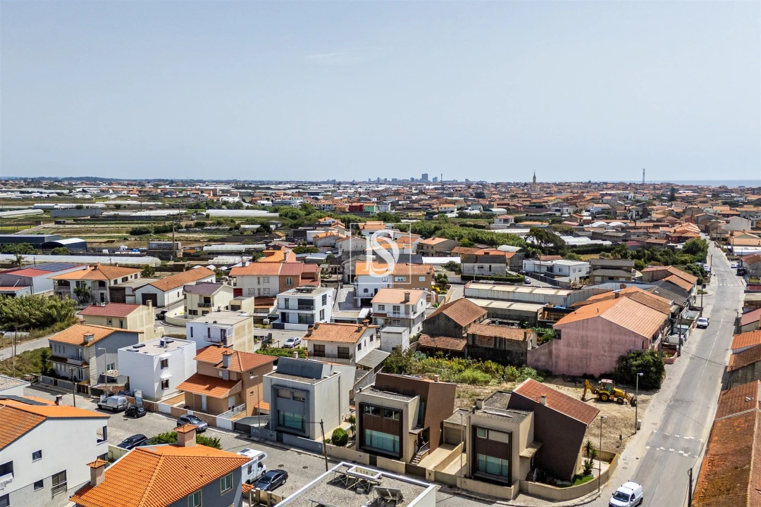Moradia T3 para Venda em Aguçadoura e Navais Foto 3