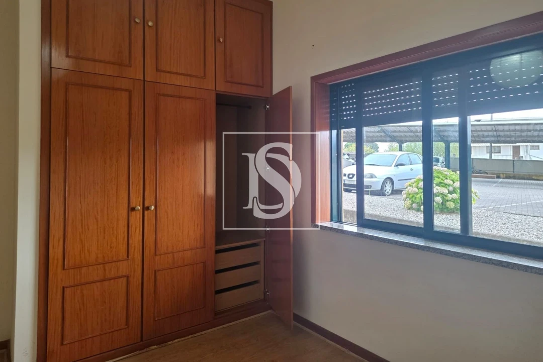 Apartamento T2 para Venda em Tondela e Nandufe Foto 13