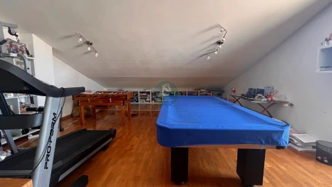 Moradia T4 para Venda em Serzedo e Perosinho