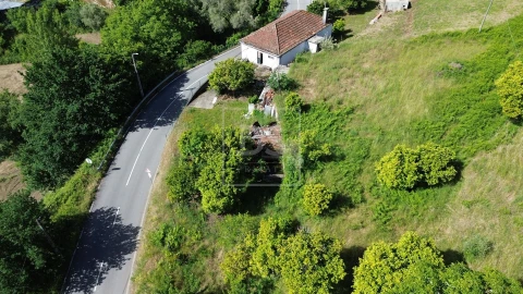 Moradia T4 para Venda em Crasto, Ruivos e Grovelas