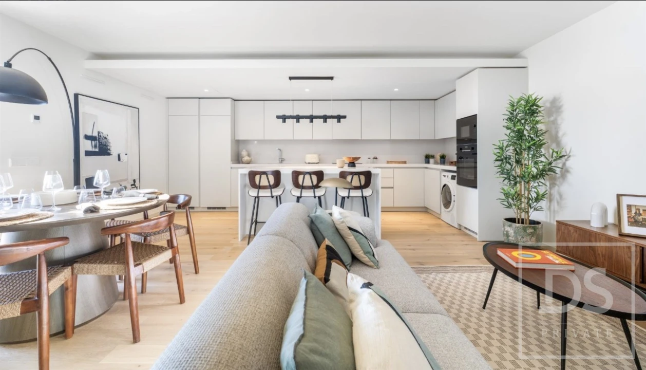 Apartamento T4 para Venda em Parque das Nações Foto 27