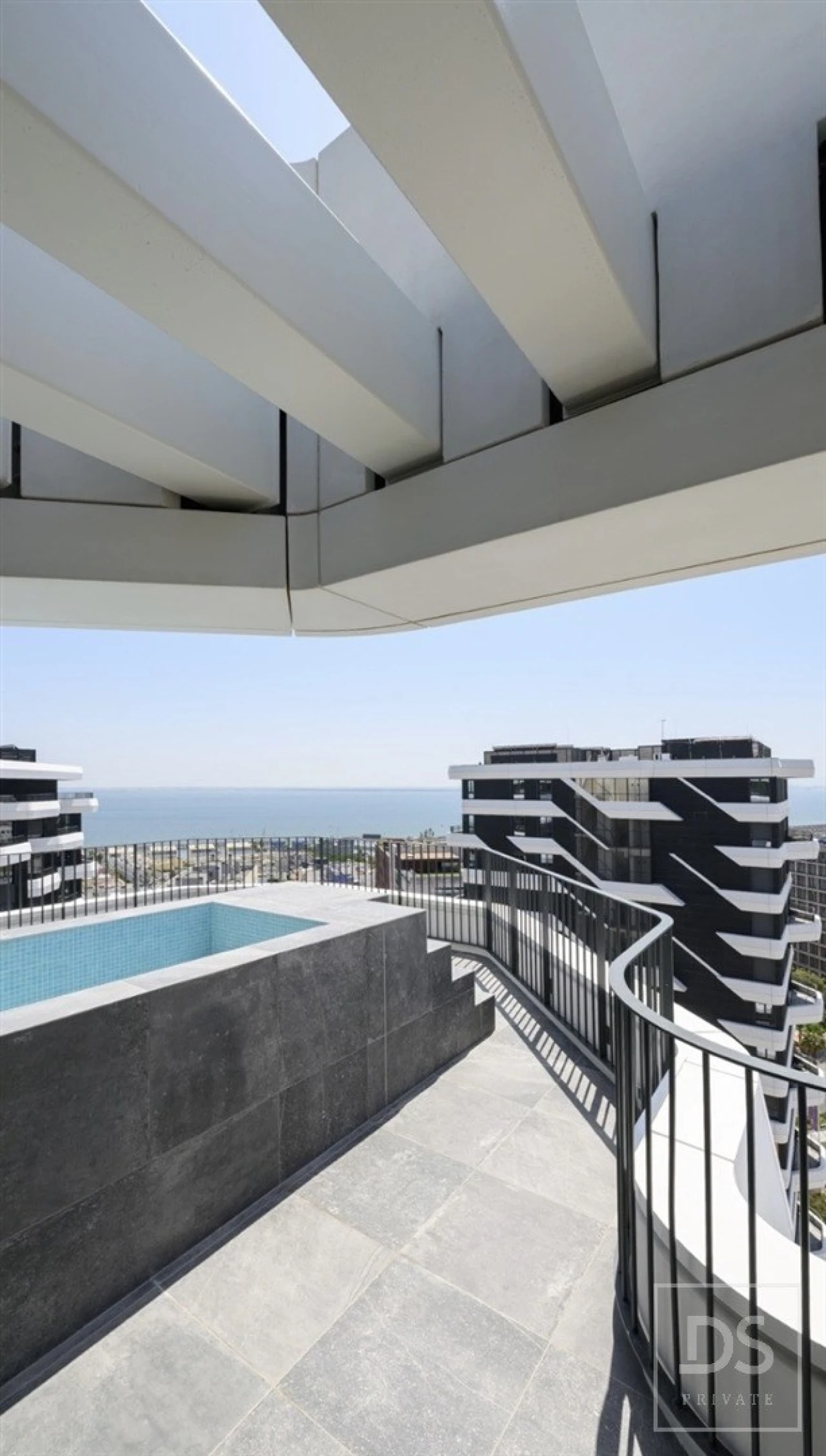 Apartamento T3 para Venda em Parque das Nações Foto 17