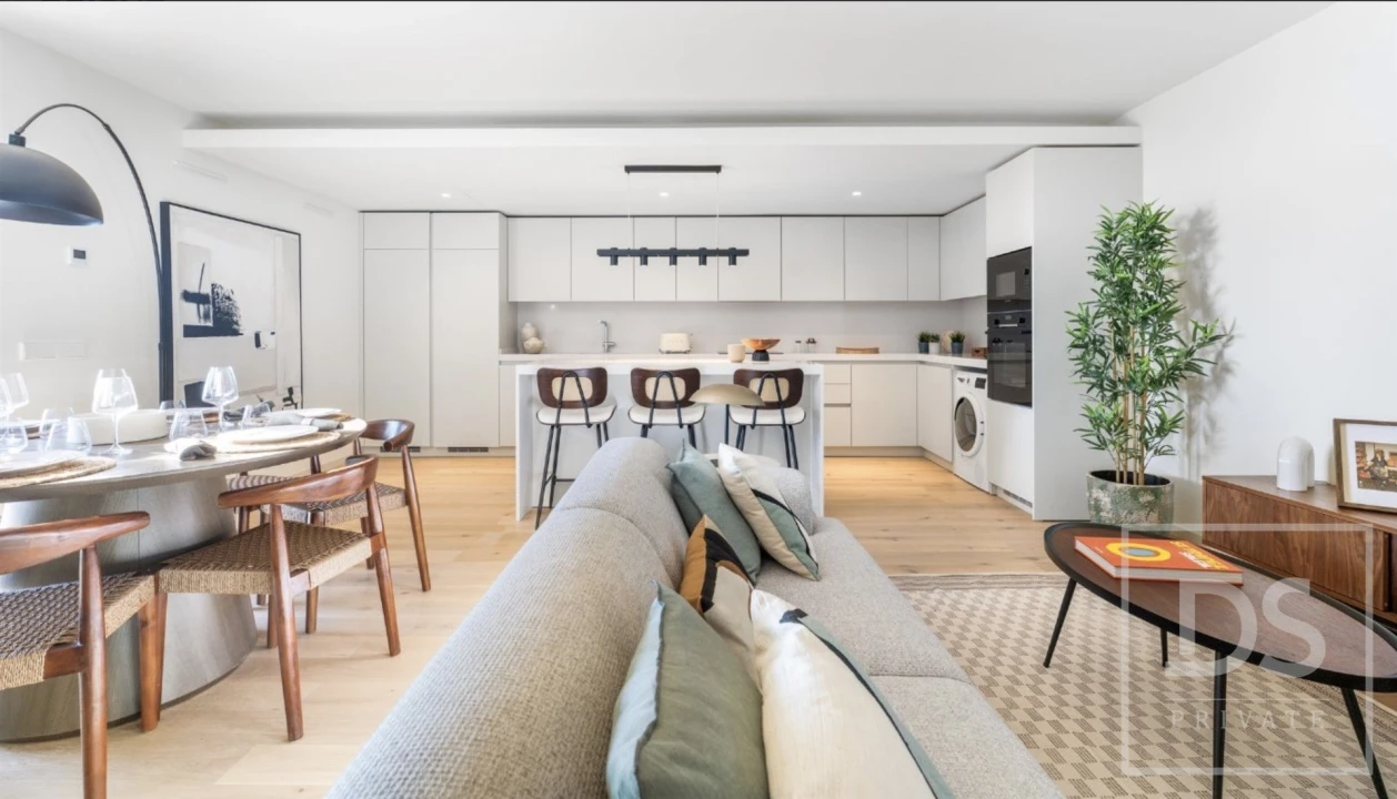 Apartamento T4 para Venda em Parque das Nações Foto 2