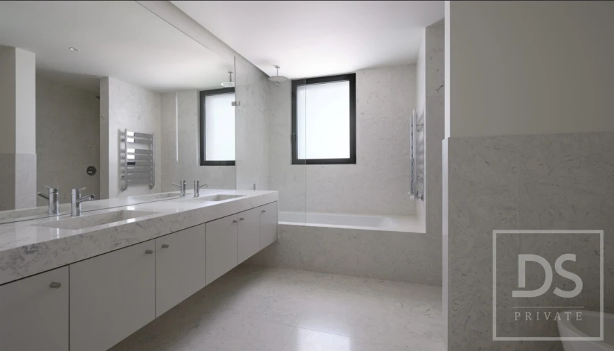 Apartamento T4 para Venda em Parque das Nações Foto 14