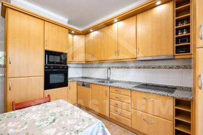 Apartamento T3 para Venda em Marrazes e Barosa