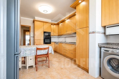 Apartamento T3 para Venda em Marrazes e Barosa