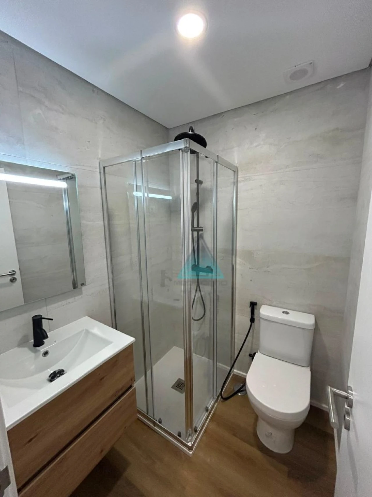 Apartamento T3 para Venda em Seixal, Arrentela e Aldeia de Paio Pires Foto 3
