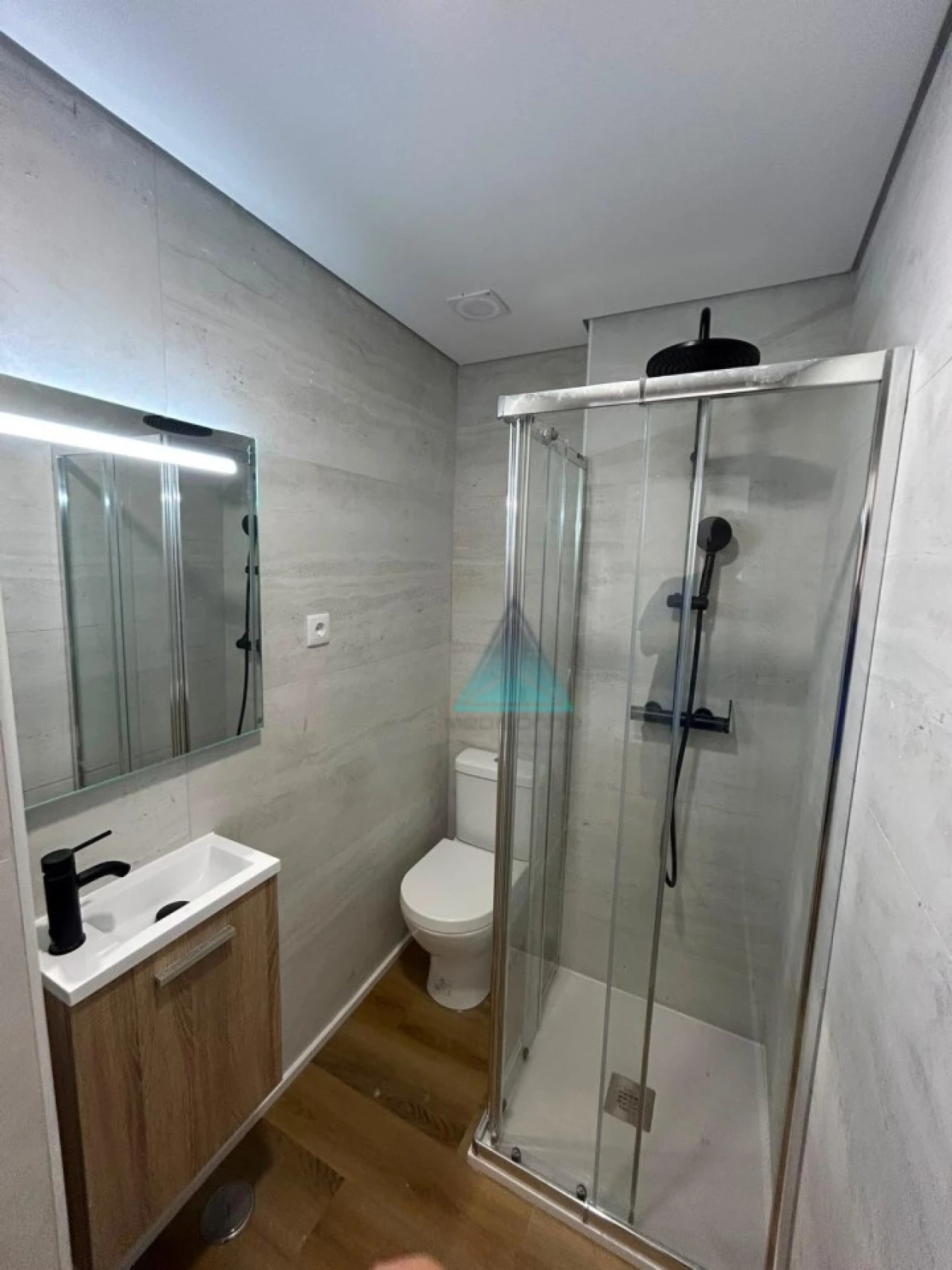 Apartamento T3 para Venda em Seixal, Arrentela e Aldeia de Paio Pires Foto 7