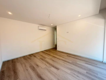 Moradia T3 para Venda em Gondifelos, Cavalões e Outiz