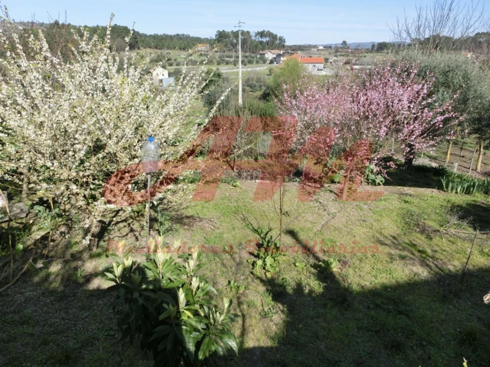 Terreno para Venda em Ramada e Caneças Foto 2