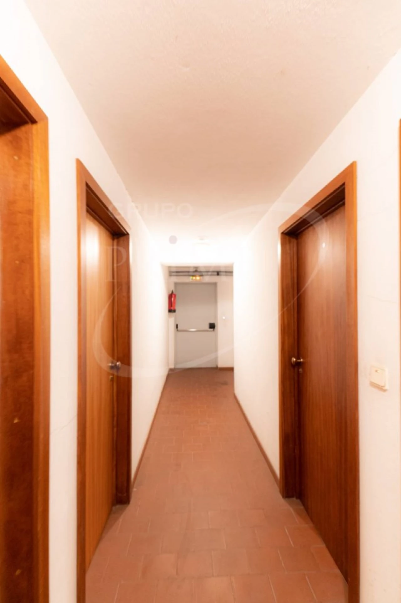 Apartamento T3 para Arrendamento em Lordelo do Ouro e Massarelos Foto 31