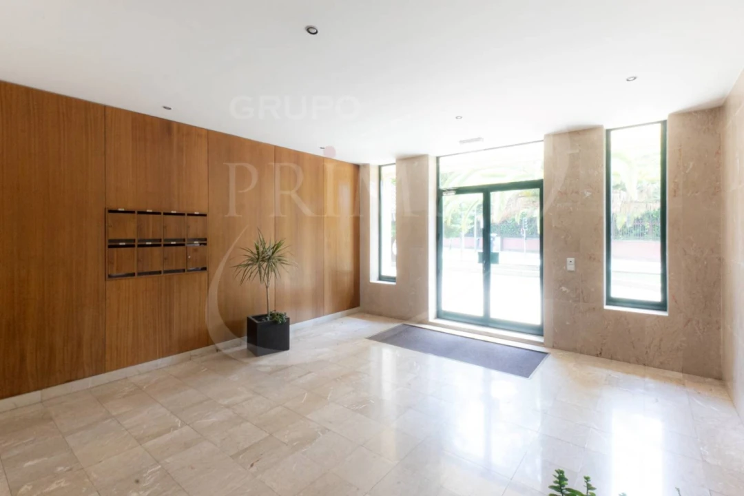 Apartamento T3 para Arrendamento em Lordelo do Ouro e Massarelos Foto 34
