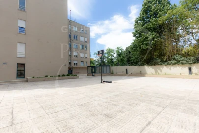 Apartamento T3 para Arrendamento em Lordelo do Ouro e Massarelos