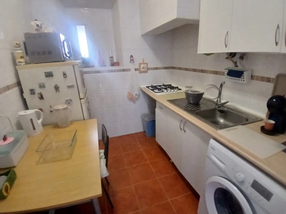 Moradia T1 para Venda em Algés, Linda-A-Velha e Cruz Quebrada-Dafundo Foto 5
