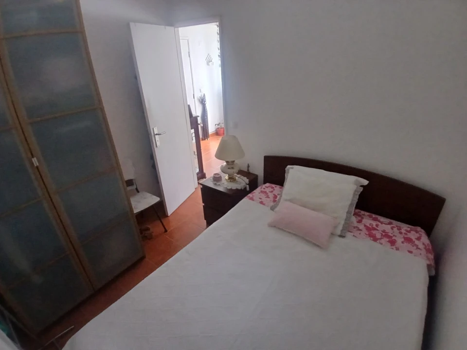 Moradia T1 para Venda em Algés, Linda-A-Velha e Cruz Quebrada-Dafundo Foto 10