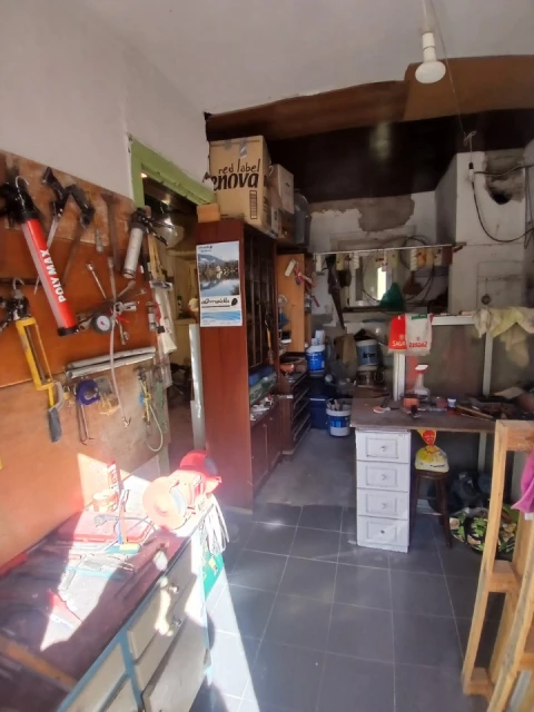 Moradia T1 para Venda em Algés, Linda-A-Velha e Cruz Quebrada-Dafundo