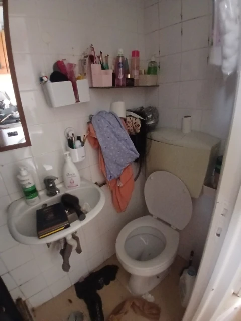 Moradia T1 para Venda em Algés, Linda-A-Velha e Cruz Quebrada-Dafundo