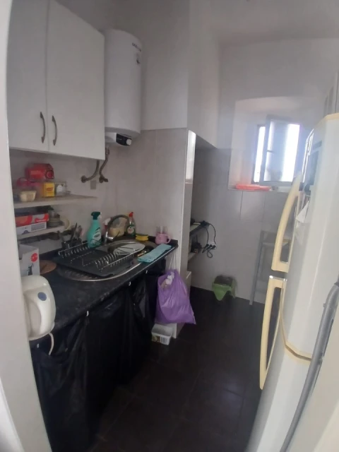 Moradia T1 para Venda em Algés, Linda-A-Velha e Cruz Quebrada-Dafundo