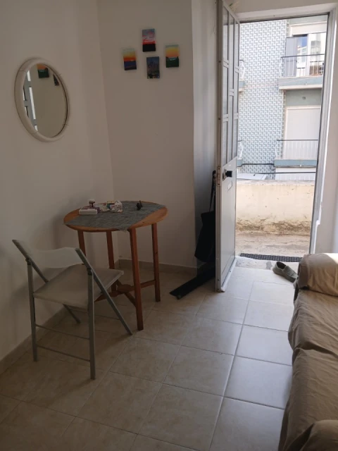 Moradia T1 para Venda em Algés, Linda-A-Velha e Cruz Quebrada-Dafundo