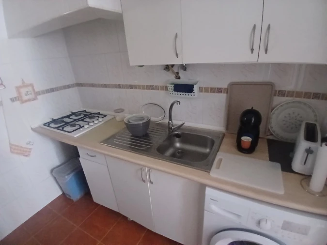 Moradia T1 para Venda em Algés, Linda-A-Velha e Cruz Quebrada-Dafundo Foto 4