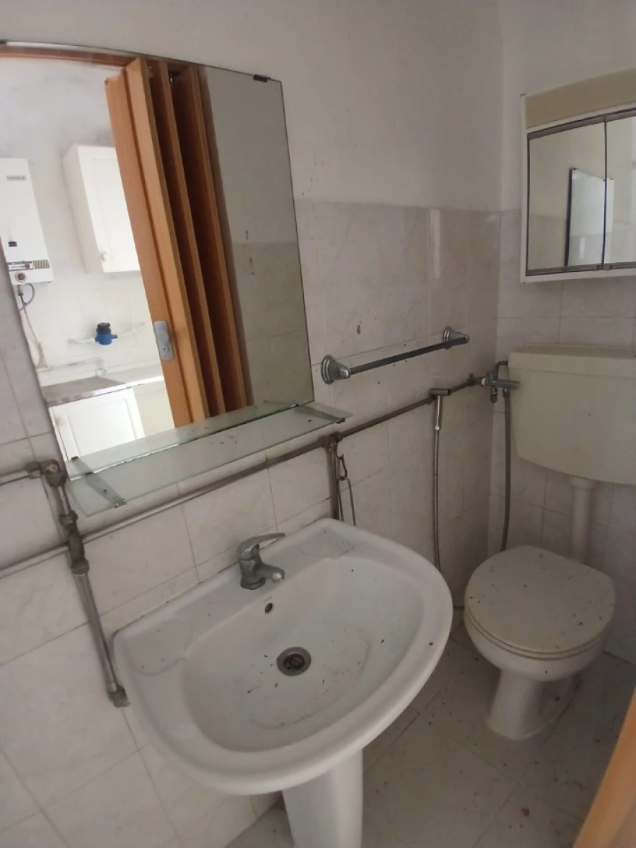 Moradia T1 para Venda em Algés, Linda-A-Velha e Cruz Quebrada-Dafundo Foto 44