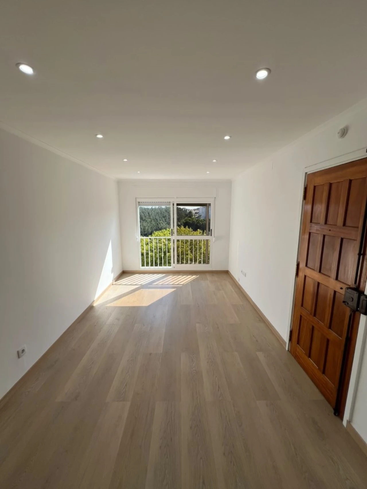 Apartamento T4 para Venda em Agualva e Mira-Sintra Foto 4