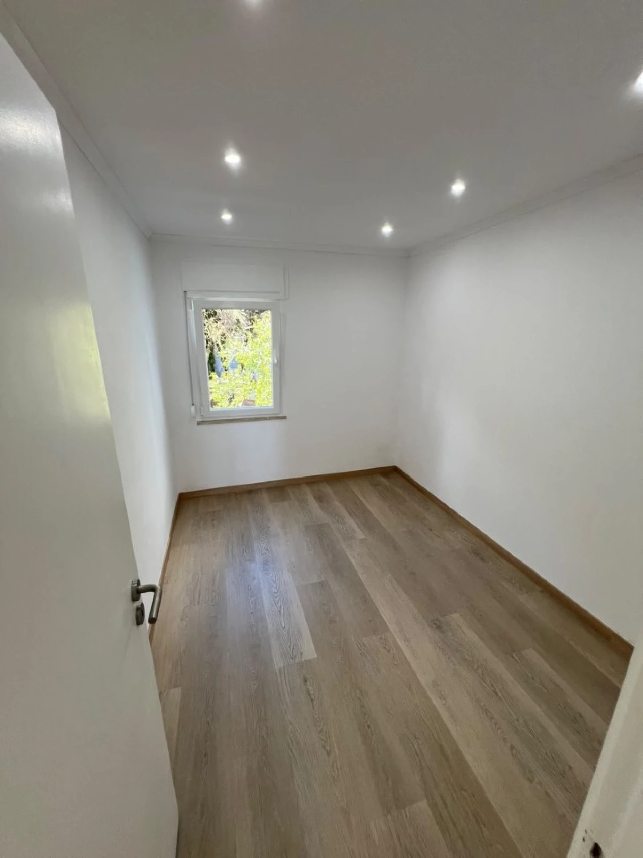 Apartamento T4 para Venda em Agualva e Mira-Sintra Foto 15