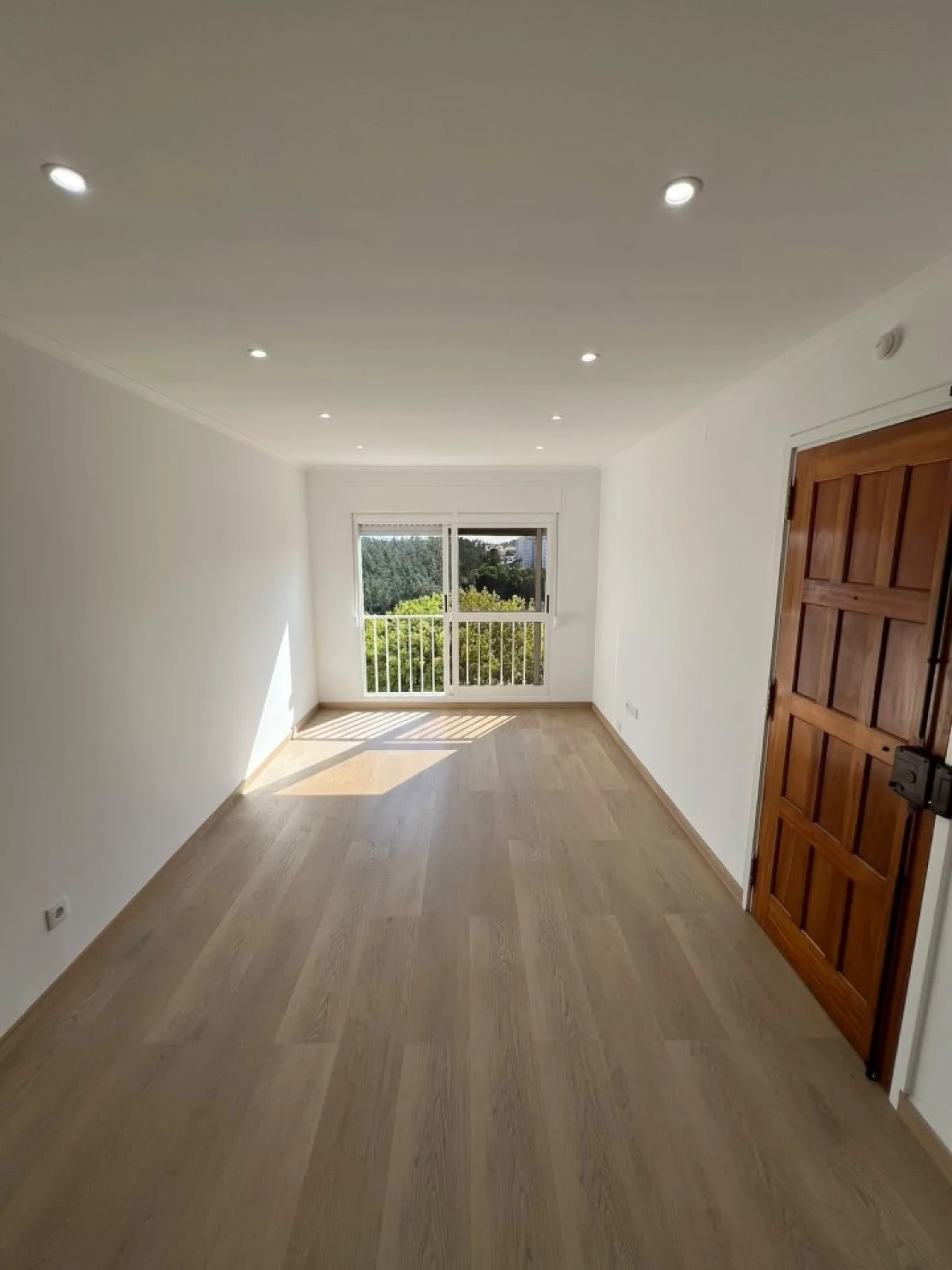 Apartamento T4 para Venda em Agualva e Mira-Sintra Foto 18