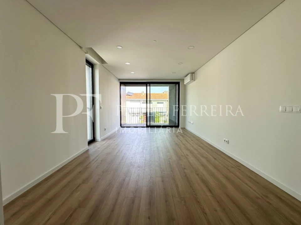 Apartamento T2 para Arrendamento em São Mamede de Infesta e Senhora da Hora Foto 3